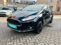 Gebraucht Ford Fiesta Celebration 101 PS (74 kW) 2016 Silber Kleinwagen