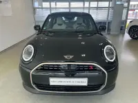 Gebraucht Mini Cooper S Favoured 204 PS (150 kW) 2025 Schwarz Kleinwagen