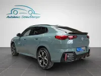 Gebraucht BMW X2 M Sport 163 PS (119 kW) 2024 Grünkeine angabe SUV