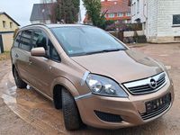 Gebraucht Opel Zafira 140 PS (102 kW) 2012 Braun Van / Kleinbus