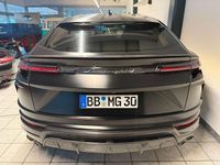 Second-hand Lamborghini Urus 650 CP (478 kW) 2021 Negru SUV