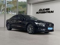 Gebraucht Volvo S60 Plus 250 PS (183 kW) 2022 Schwarz Limousine