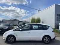 Gebraucht Ford S-MAX Titanium 140 PS (102 kW) 2009 Weiß Van / Kleinbus