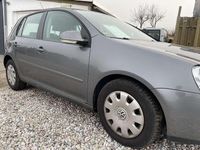 Gebraucht VW Golf V 102 PS (75 kW) 2007 United grey metallic Kleinwagen