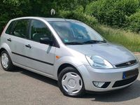 Gebraucht Ford Fiesta 80 PS (58 kW) 2002 Silber Limousine