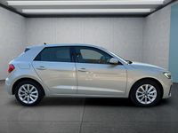 Neu Audi A1 116 PS (85 kW) 2026 Grau SUV