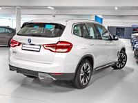 gebraucht BMW iX3 Inspiring (Kurvenlicht Bluetooth Navi Klima)