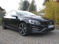 Gebraucht Volvo V60 R-Design 190 PS (139 kW) 2016 Schwarz Kombi