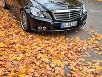 Gebraucht Mercedes E220 170 PS (125 kW) 2009 Schwarz Limousine