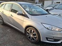 Gebraucht Ford Focus Business Edition 125 PS (91 kW) 2016 Silber Limousine