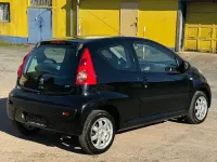 Gebraucht Peugeot 107 Urban Move 68 PS (50 kW) 2009 Schwarz Kleinwagen