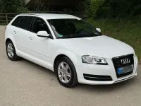 Gebraucht Audi A3 Attraction 105 PS (77 kW) 2010 Weiß Kleinwagen
