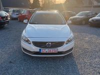 Gebraucht Volvo V60 114 PS (83 kW) 2014 Weiß Kombi