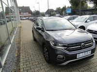 Gebraucht VW T-Cross Active 95 PS (69 kW) 2022 Grau SUV