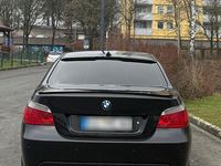 Gebraucht BMW 525 M Sport 197 PS (144 kW) 2007 Schwarz Limousine