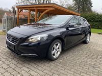 Gebraucht Volvo V40 You! 114 PS (83 kW) 2015 Schwarz Limousine