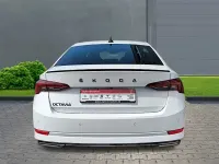 Gebraucht Skoda Octavia SportLine 150 PS (110 kW) 2024 Weiss Limousine