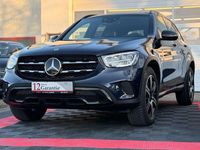 Gebraucht Mercedes GLC300e 211 PS (155 kW) 2022 Blau SUV