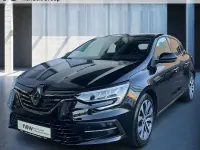 Używany Renault Megane E-Tech Equilibre 96 kW (131 KM) 2022 Czarny Sedan/Limuzyna