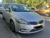 Gebraucht Kia Ceed 122 PS (89 kW) 2014 Silber Kleinwagen