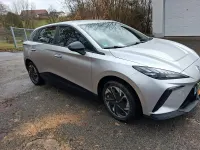 Second-hand MG MG4 EV 125 kW (170 CP) 2024 Argintiu Hatchback