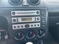 gebraucht Ford Fiesta 1.4 16V - Schönes Anfängerauto