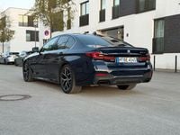 Używany BMW M550 Performance 530 KM (389 kW) 2021 Niebieski Sedan/Limuzyna