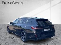 Gebraucht BMW 520 Performance 197 PS (144 kW) 2024 Schwarz Kombi