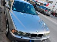 Gebraucht BMW 520 170 PS (125 kW) 2001 Silber Limousine