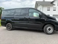 Gebraucht Peugeot TePee 163 PS (119 kW) 2013 Schwarz Van / Kleinbus