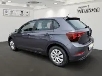 Gebraucht VW Polo 80 PS (58 kW) 2022 Rauchgrau metallic Kleinwagen