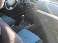 Gebraucht Renault Clio II 75 PS (55 kW) 2007 Kleinwagen