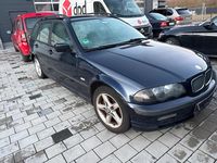 Gebraucht BMW 320 150 PS (110 kW) 2000 Blau Kombi