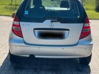 Usata Mercedes A170 116 CV (85 kW) 2004 Argento Utilitaria