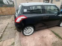 Gebraucht Suzuki Swift 93 PS (68 kW) 2012 Schwarz Kleinwagen