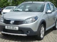 Gebraucht Dacia Sandero Stepway 68 PS (50 kW) 2010 Silber SUV