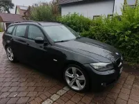 Gebraucht BMW 320 177 PS (130 kW) 2009 Schwarz Kombi