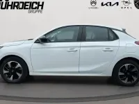 Gebraucht Opel Corsa-e Edition 100 kW (136 PS) 2023 Weiss Kleinwagen