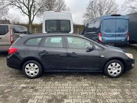 Gebraucht Opel Astra 110 PS (80 kW) 2012 Schwarz Limousine
