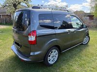 Gebraucht Ford Tourneo Courier Titanium 101 PS (74 kW) 2019 Grau Van / Kleinbus