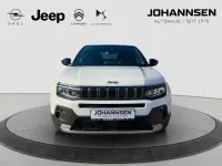 Neu Jeep Avenger Altitude 110 PS (80 kW) 2026 Schwarz SUV