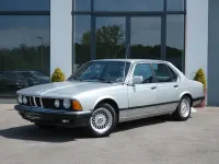 Gebraucht BMW 728 184 PS (135 kW) 1984 Silber Limousine