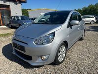 Gebraucht Mitsubishi Space Star 80 PS (58 kW) 2013 Silber Limousine