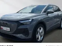 Gebraucht Audi Q4 e-tron Comfort 150 kW (204 PS) 2023 Kieselgrau SUV