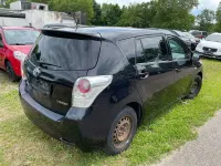 Gebraucht Toyota Verso Basis 132 PS (97 kW) 2011 Black mica / ink Van / Kleinbus