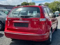 Gebraucht Hyundai i30 Edition 109 PS (80 kW) 2010 Rot Kombi