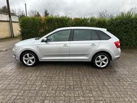 Gebraucht Skoda Rapid 105 PS (77 kW) 2014 Silber Kleinwagen