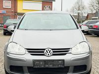 Gebraucht VW Golf V 125 PS (91 kW) 2005 Silber Kleinwagen