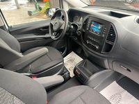 Gebraucht Mercedes Vito 190 PS (139 kW) 2022 Weiß Van