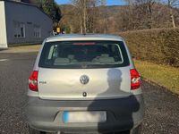 Gebraucht VW Fox 54 PS (39 kW) 2010 Silber Kleinwagen